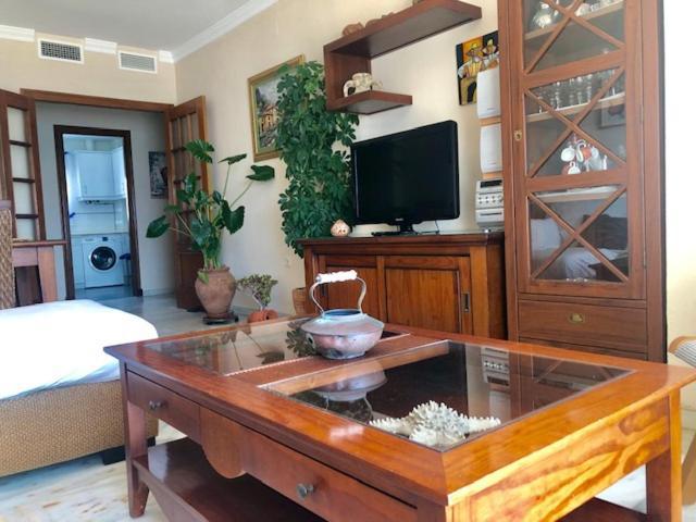 Gatu Premium Villa Isabel Terraza,Parking,1ºlinea Playa,Wifi,Vista Al Mar , Preferente Mayores De 25 Anos Y Familias Kadyks Zewnętrze zdjęcie