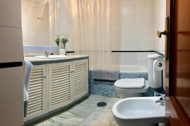 Gatu Premium Villa Isabel Terraza,Parking,1ºlinea Playa,Wifi,Vista Al Mar , Preferente Mayores De 25 Anos Y Familias Kadyks Zewnętrze zdjęcie